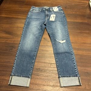 Nature Denim Mom NWT Medium Stone Wash Jean